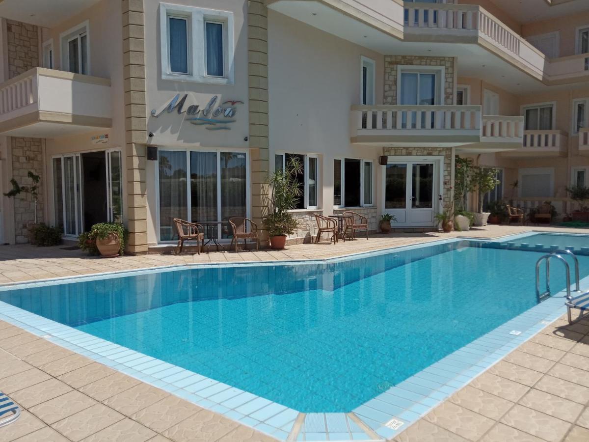 Malou Apartments Като Дарацо Екстериор снимка